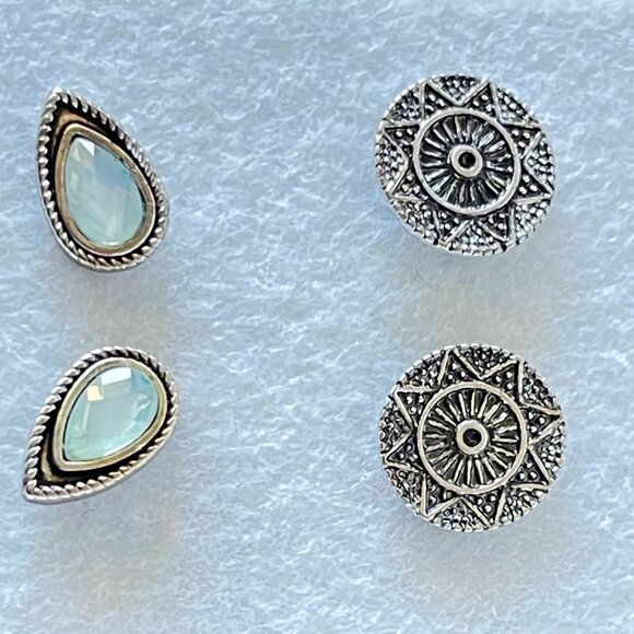 Lucky Brand Stud Earrings (2 Pairs) - Picture 6 of 7